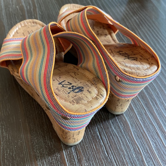 2/$20. Super cute, elastic crossover wedge heeled shoes by G 21 in size 6. - Picture 2 of 8